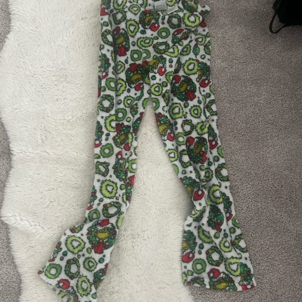 Grinch pajama pants